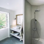 Domaine L'ermitage 5 * Au Coeur Des Terres Basquo-landaises *