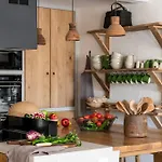 Дом отдыха Domaine L'ermitage 5 * Au Coeur Des Terres Basquo-landaises